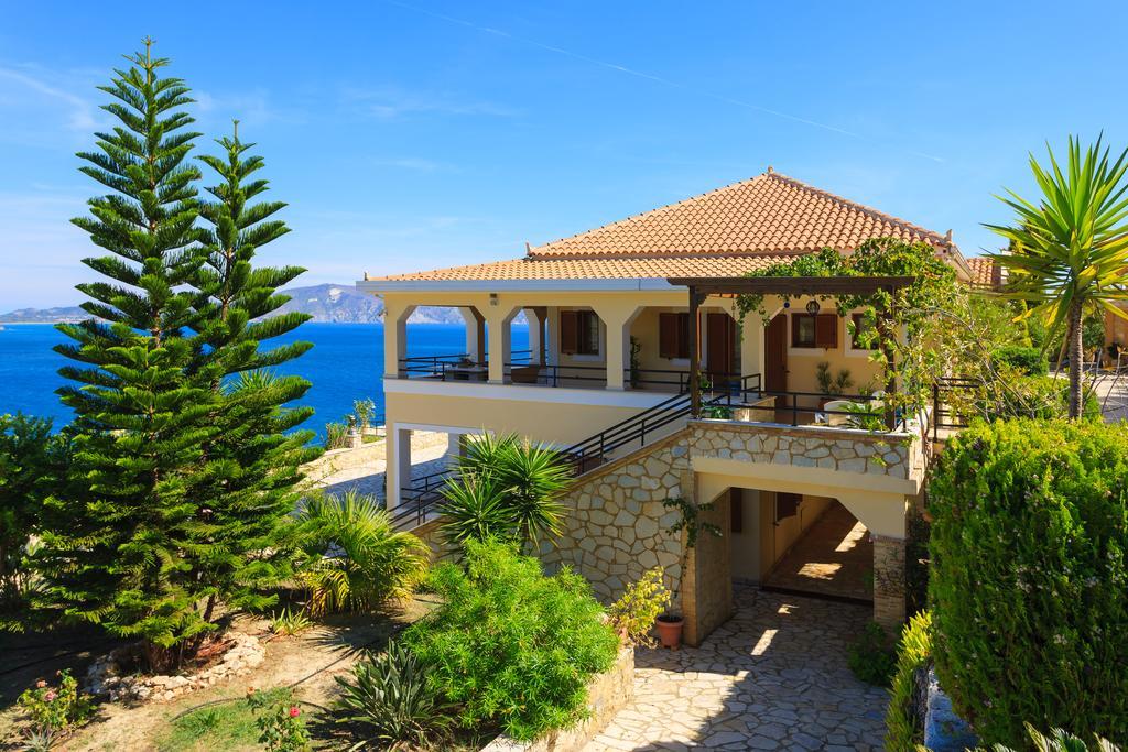 Villa Akros And Suites Keri Exterior photo